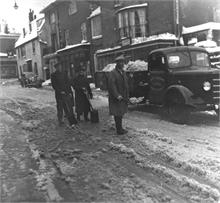 Clearing the snow in Market Street - 1949