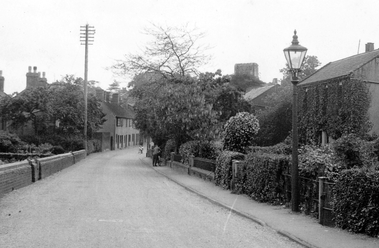 Photograph. Bacton Road (North Walsham Archive).