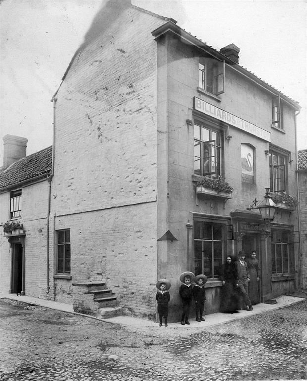 Photograph. The Black Swan Public House 1890 (North Walsham Archive).