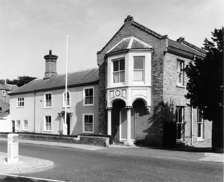 Photograph. Council Offices, The Cedars, Yarmouth Road c1960. (North Walsham Archive).