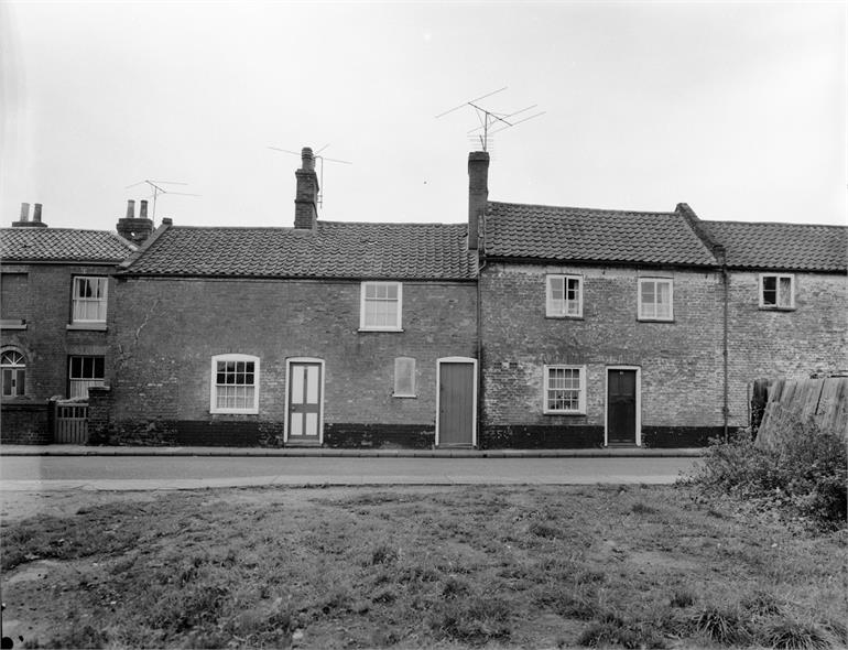 Photograph. Hall Lane Cottages (North Walsham Archive).