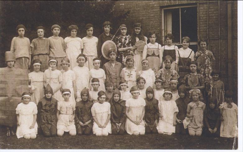 Photograph. Manor Road School North Walsham, 1926. (North Walsham Archive).