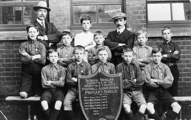 Photograph. North Walsham Council School (now Manor Road School) Shields (North Walsham Archive).